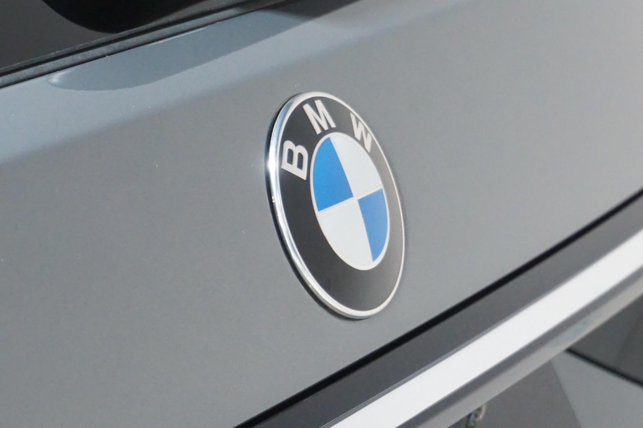 BMW X7 3.0 40d MHT M Sport SUV 5dr Diesel Hybrid Auto xDrive Euro 6 (s/s) (352 ps)